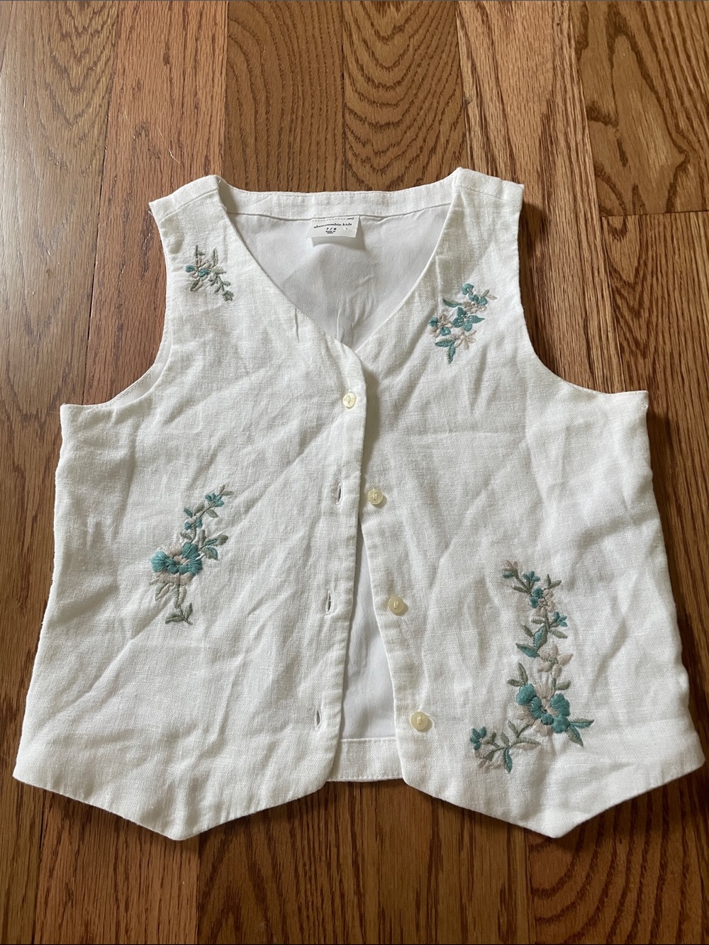 abercrombie kids White Embroidered Button-Front Linen Vest